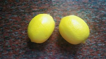 减肥美容柠檬蜂蜜水的做法步骤1