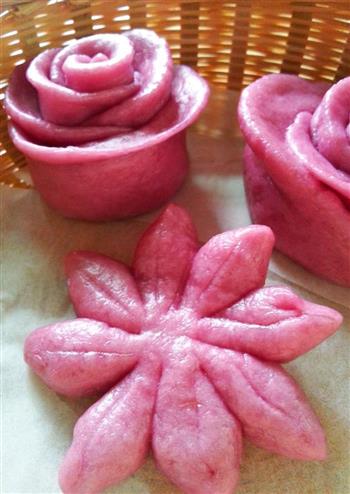 奶香紫薯玫瑰花卷的做法步骤8