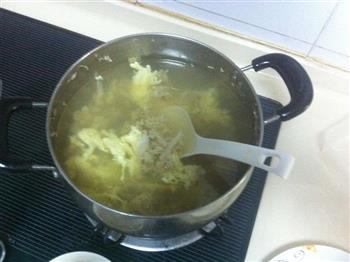 荷仙菇蛋花汤的做法步骤2