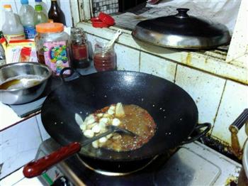 家庭版干锅肥肠的做法步骤11