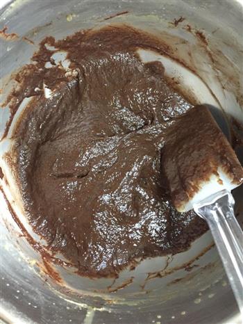 巧克力酸奶慕斯蛋糕的做法图解4