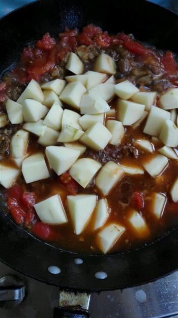 私家西红柿土豆炖牛腩，夏天减肥也得吃肉的做法图解9