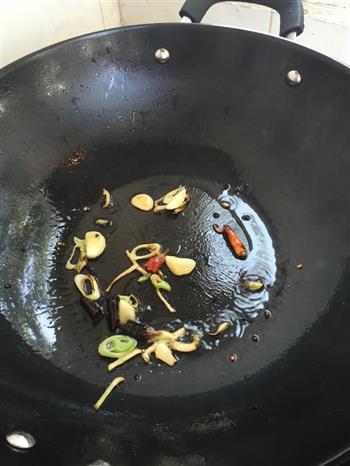最简单的干锅菜花的做法步骤3