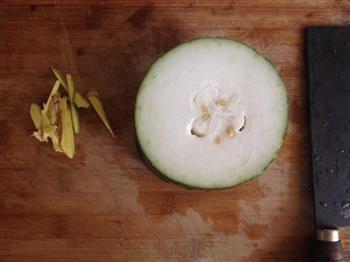 消暑冬瓜排骨汤的做法步骤1