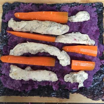 鸡肉紫薯寿司的做法图解3