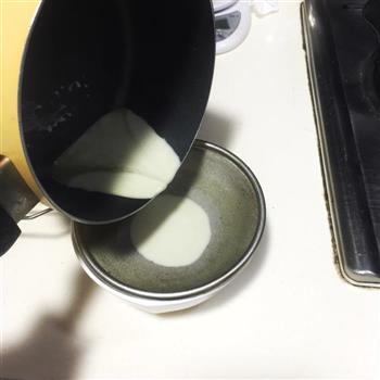 没有奶皮的抹茶双皮奶的做法图解4