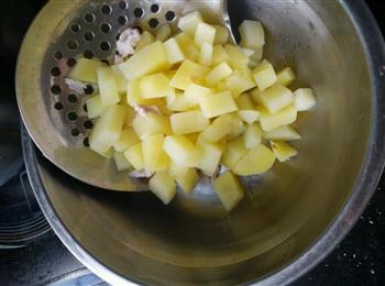 芝士味黑椒土豆泥免微波免烤箱的做法步骤4