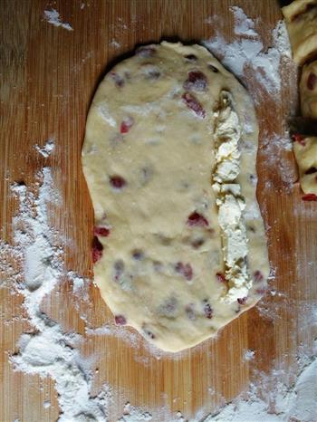蔓越莓奶酪面包的做法步骤4