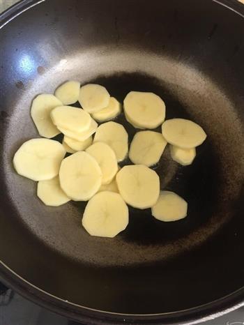 排骨炖土豆的做法步骤3
