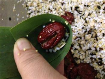 杂粮蔓越莓和杂粮红枣粽子的做法图解8