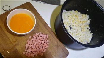 咖喱蛋炒饭的做法步骤1