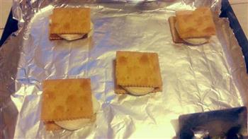 烤棉花糖夹心饼干的做法步骤3