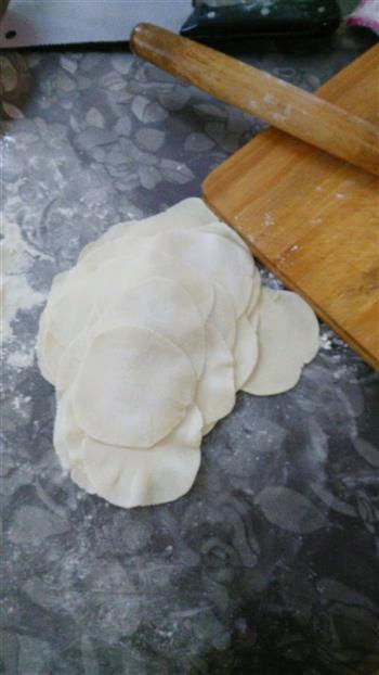 大白菜猪肉水饺的做法步骤5