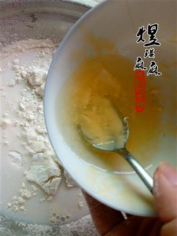红豆沙椰蓉糯米卷的做法步骤4