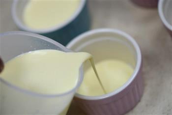 德普烤箱食谱-奶油奶酪布丁的做法步骤6