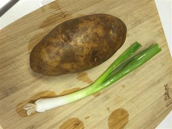 培根烤风琴土豆的做法步骤1