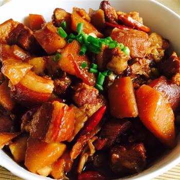 红烧肉-五花肉炖土豆的做法步骤10