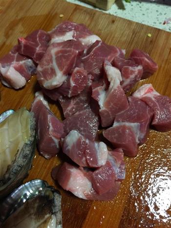 鲜鲍鱼瘦肉汤的做法步骤3