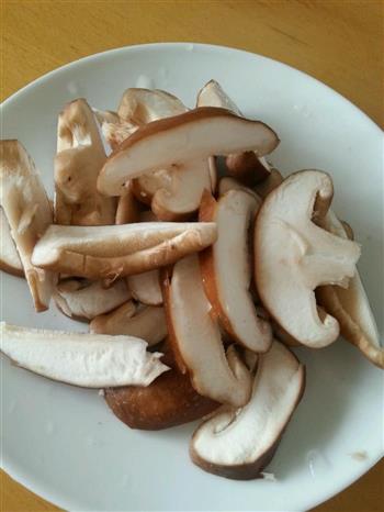 一鲜香菇榨菜炒肉丝的做法步骤3