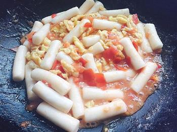 当韩国食材遇上中国味道-番茄鸡蛋炒年糕的做法图解9