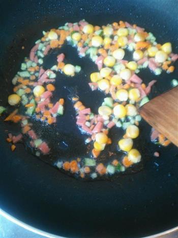 彩蔬鸡蛋卷的做法步骤3