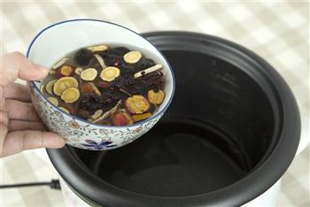 电饭锅自制酸梅汤的做法步骤3