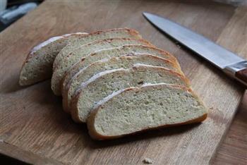 小麦胚芽全麦健康面包和三明治的做法图解2