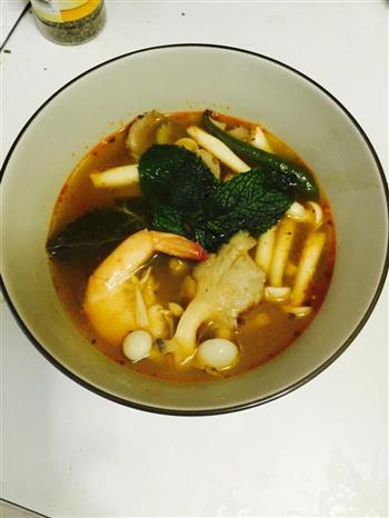 超正宗泰国冬阴功虾汤的做法步骤10