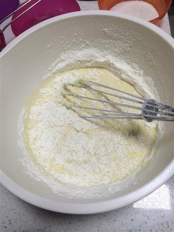 被当作蛋饼加奶油的芒果千层蛋糕的做法步骤4