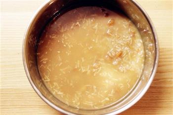 味噌鲑鱼鲜菇炖饭的做法步骤1