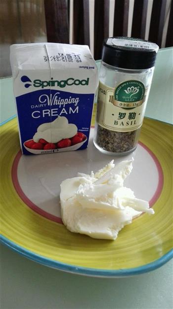 玉米蘑菇奶油浓汤的做法步骤2