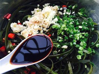 夏季必做开胃凉拌菜—酸辣海带丝的做法步骤5