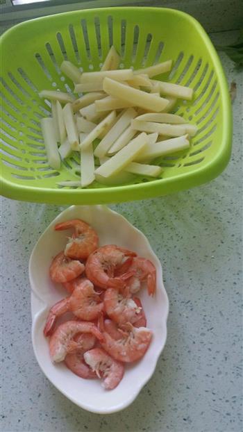 芹菜土豆爆青虾的做法步骤4