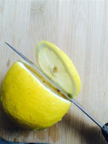 柠檬红茶的做法图解1
