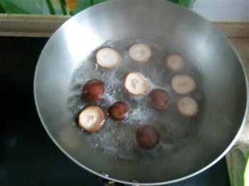 胡萝卜香菇猪肉水饺的做法步骤5