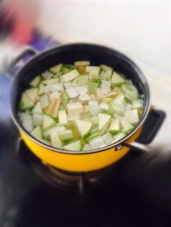 家庭版简易韩式大酱汤的做法步骤3