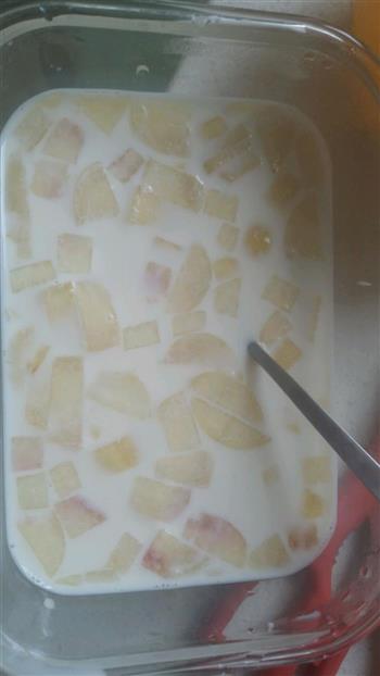 牛奶水果棒冰的做法图解3