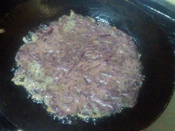 紫薯香煎蛋饼的做法步骤7