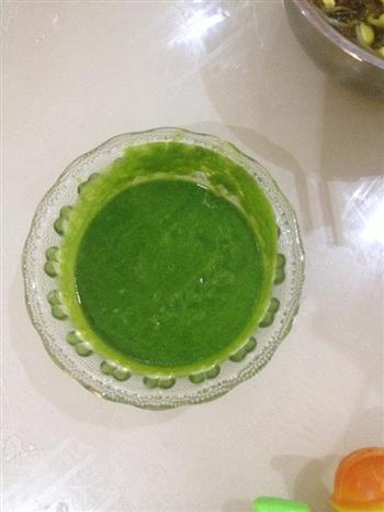 小白菜黄瓜汁的做法步骤1