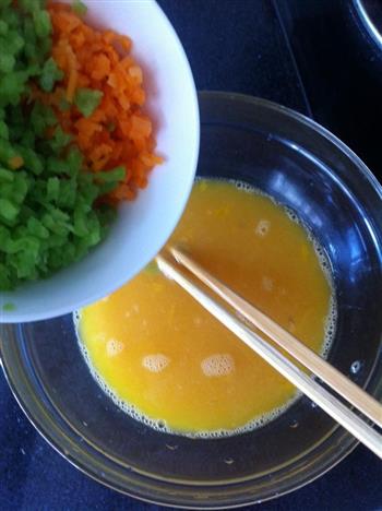 苦瓜胡萝卜煎蛋的做法步骤3
