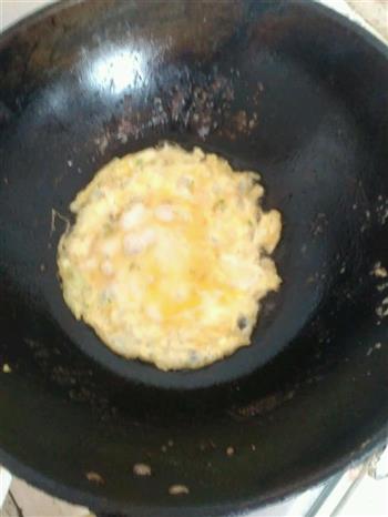 豆角鸡蛋炸酱面的做法步骤2