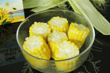 玉米汁瘦身玉米奶昔的做法图解4
