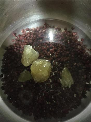 椰汁燕窝红豆西米露的做法步骤5