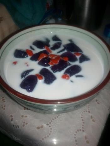紫薯牛奶芋圆的做法步骤3