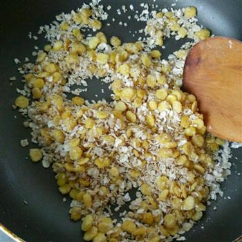 香脆玉米麦片的做法图解3