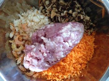 红薯粉肉丸子的做法步骤1