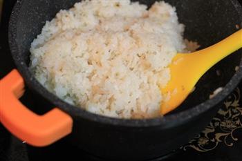 龙虾肉糜糯米饭煎饼的做法步骤3