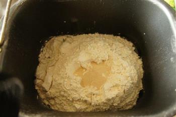 芝麻椰蓉花式面包的做法步骤2