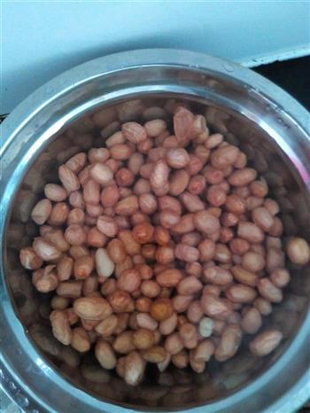 水煮花生豆的做法步骤1