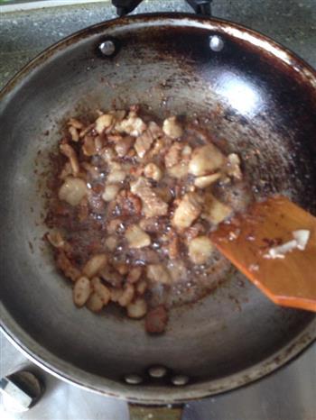 杏鲍菇炒肉的做法步骤3